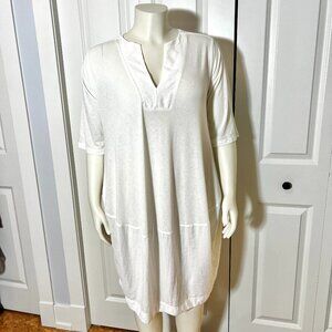 Ayrtight White Tunic Sz M